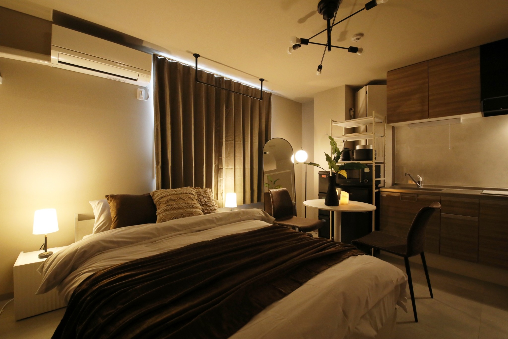 Room 103 wide angle LDK